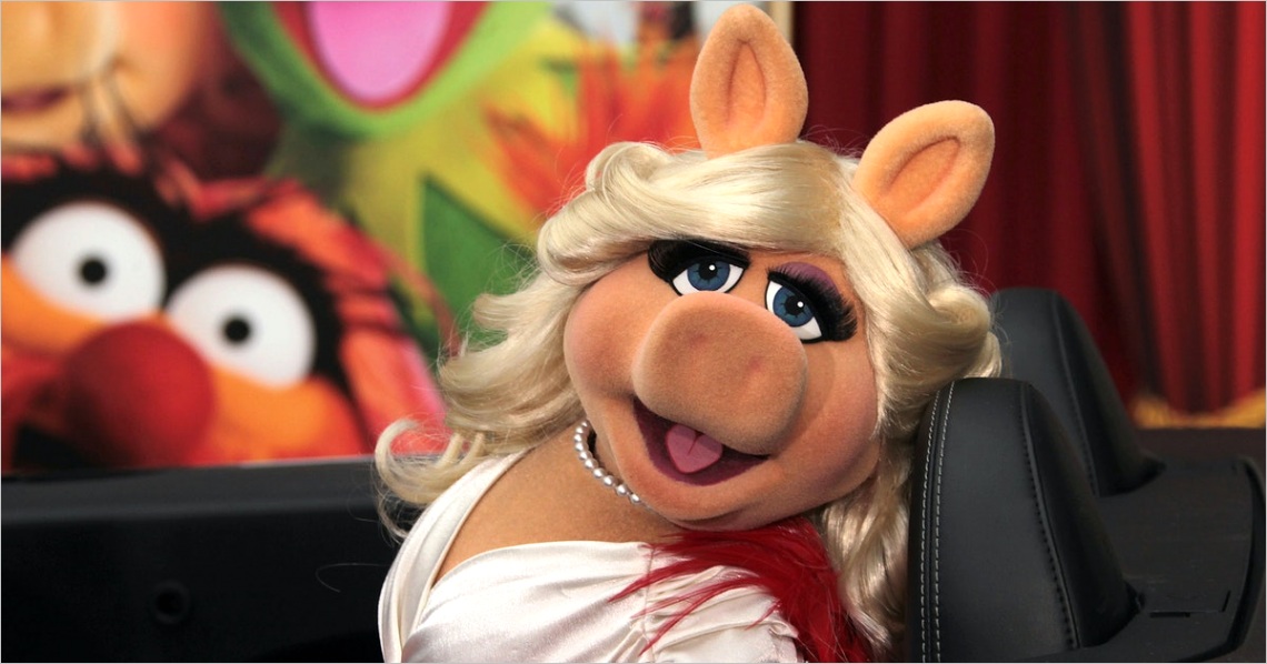 7 single miss piggy halloween costumes because who really needs kermit